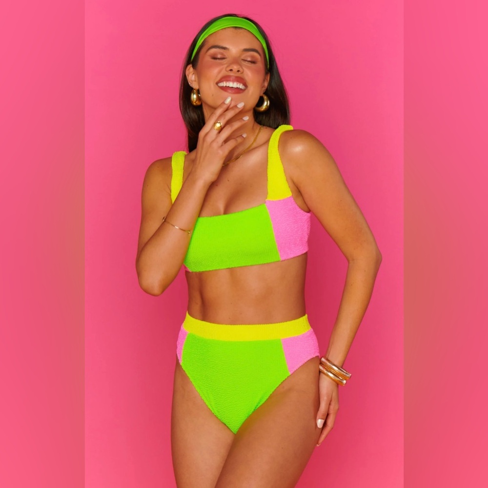 Show me your mumu swimsuit 1X